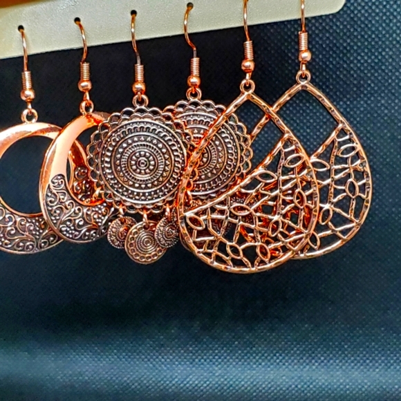 Jewelry - ALL EARRINGS 3/$20